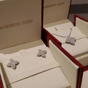 قلادة فاخرة للمناسبات الرسمية