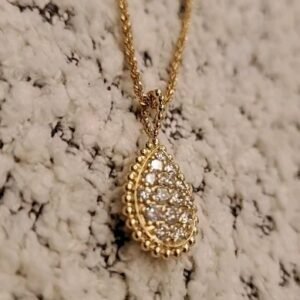 قلادة ذهب بسلسلة ناعمة