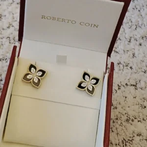 أقراط ذهب ناعمة